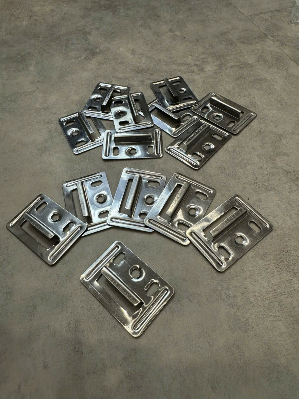 Ke (Pass kẹp Lam Sóng/Nano)